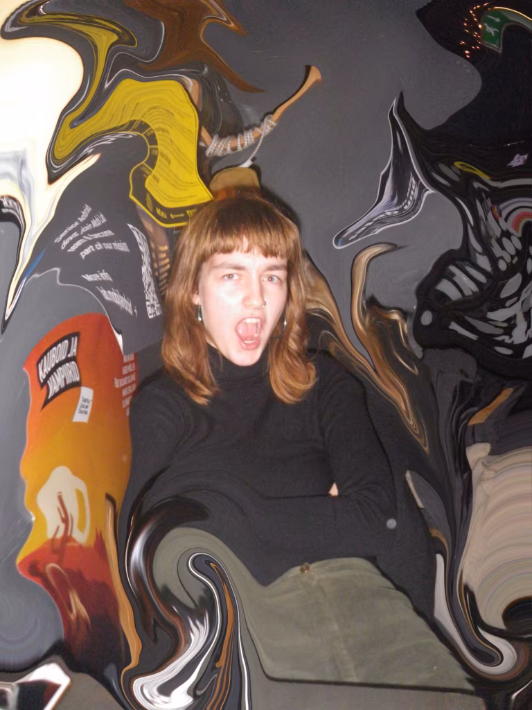 “Nii naiselik, aga… deep!”*