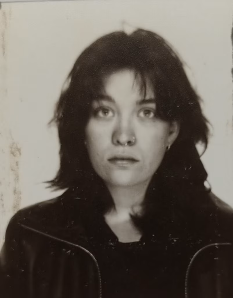 when i’m drunk i don’t dream of lisbon