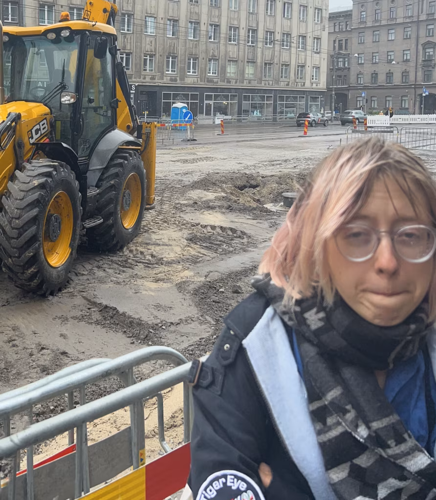 Kohvik Narva. Norms in Action