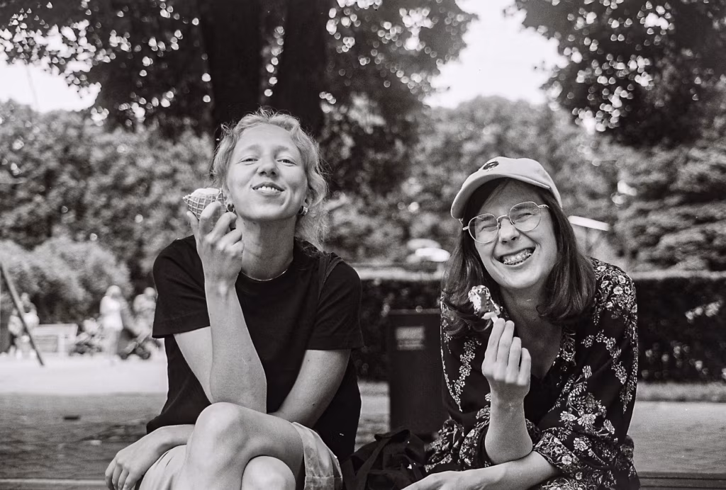 Kogu oma jõu, viha ja empaatiavõimega. Intervjuu Värske Rõhu peatoimetaja Hanna Linda Korbiga